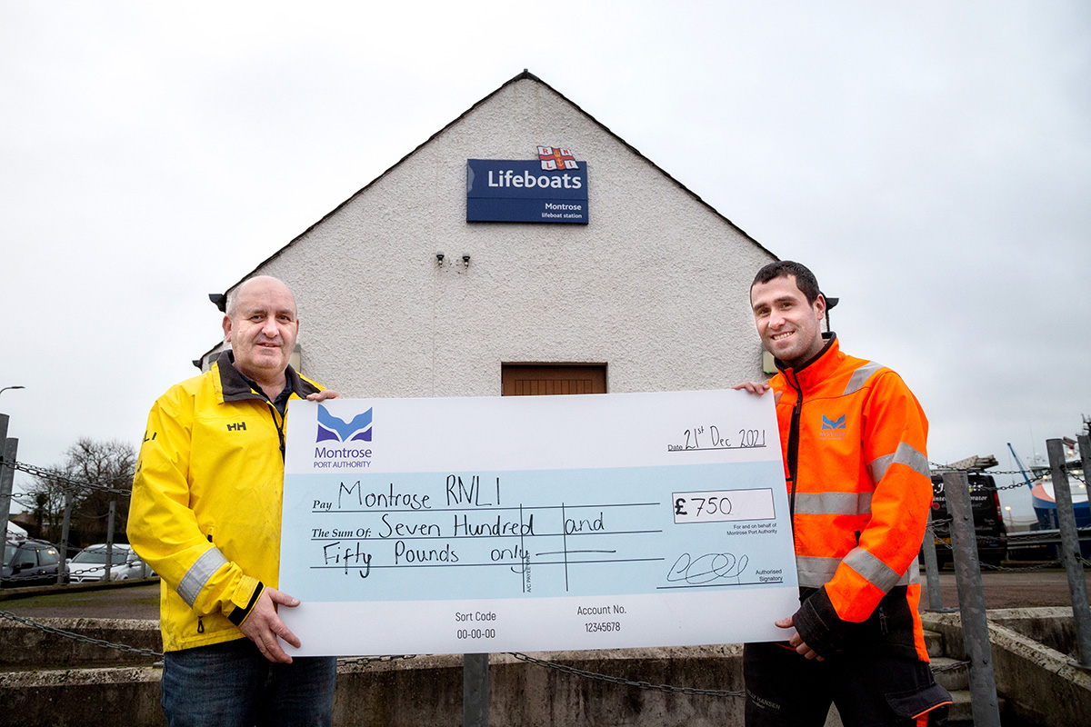 Featured image for “Montrose Port spreads Festive cheer to local causes”